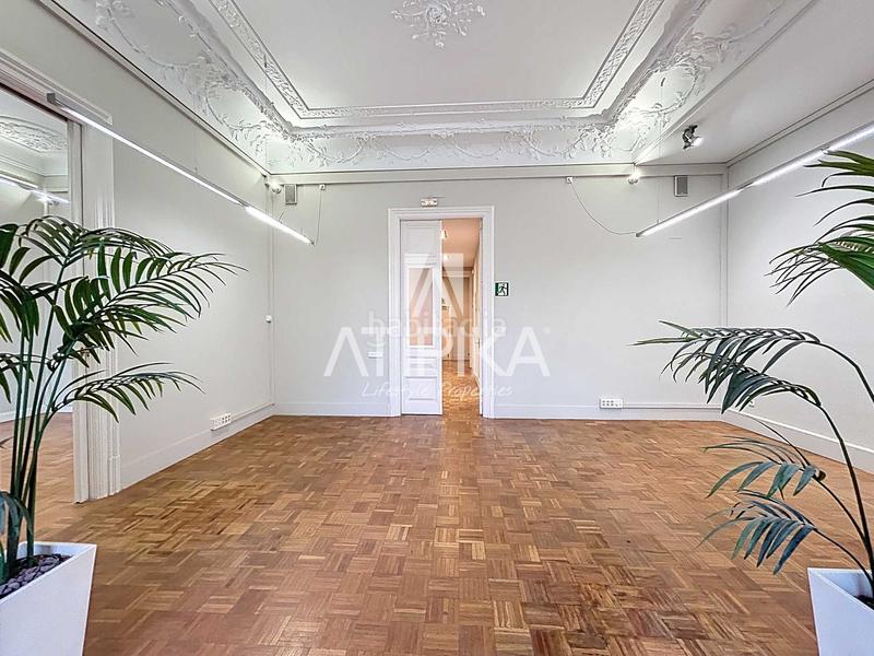 Foto e8f229cf-267d-4040-a8cd-8d29fa0c580b. Rent office space with heating in Dreta de l´Eixample Barcelona