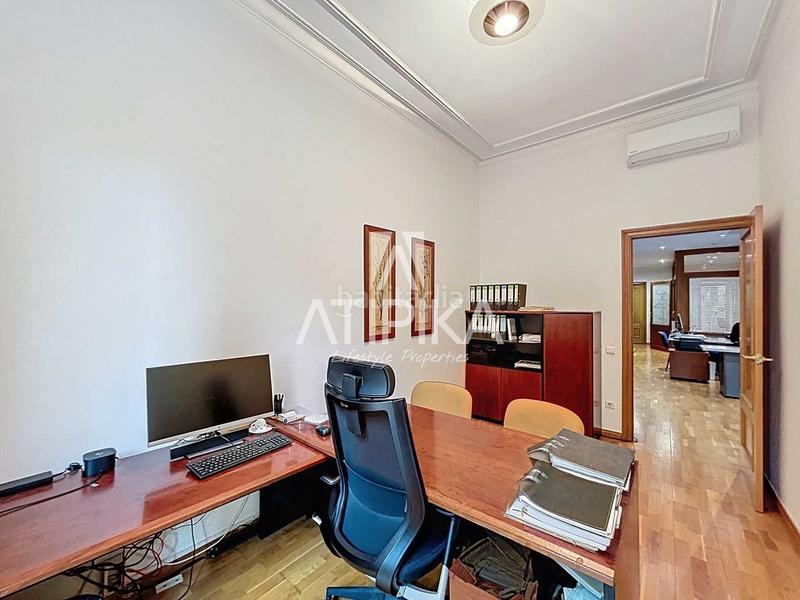 Foto 3a3a5612-1d90-49e7-9937-6c94667b6d08. Affitto ufficio in L´Antiga Esquerra de l´Eixample Barcelona