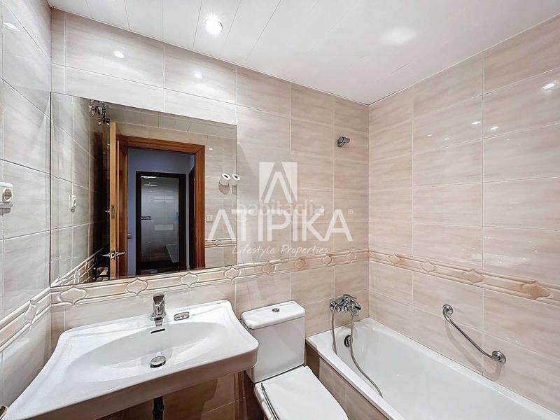 Foto 7ce715fc-2e50-4ba3-88f7-61b8589c7a2a. Affitto ufficio in L´Antiga Esquerra de l´Eixample Barcelona