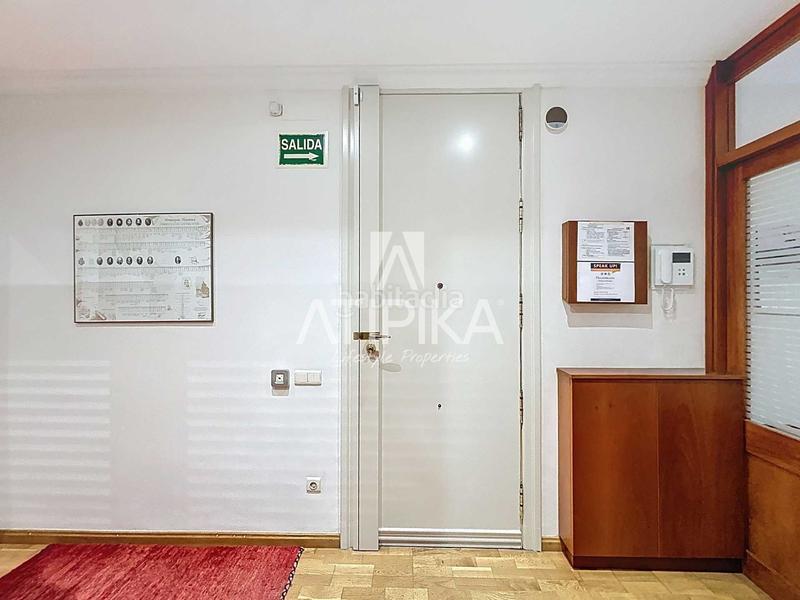 Foto c91cd810-a638-4065-88c0-8eb6ac772630. Location bureau dans L´Antiga Esquerra de l´Eixample Barcelona