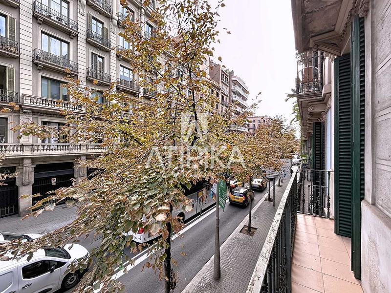 Foto cbc5f249-2237-416c-a3ec-a0248bd49353. Location bureau dans L´Antiga Esquerra de l´Eixample Barcelona