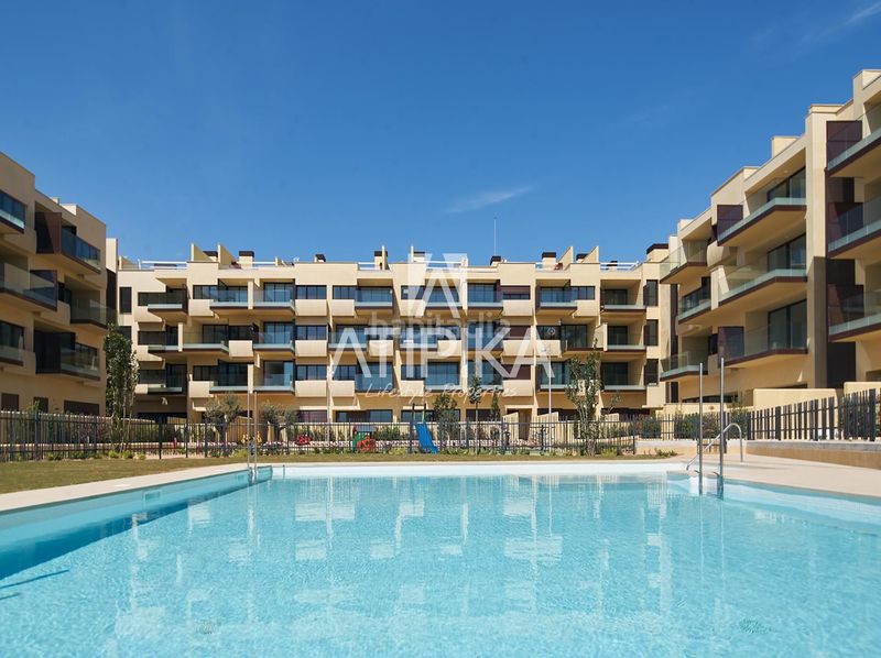 Foto 0d9cd6af-5a65-448b-9d63-8c7b04e2fea5. Pis amb calefacció piscina a Les Salines-Pla de Sant Pere Cubelles