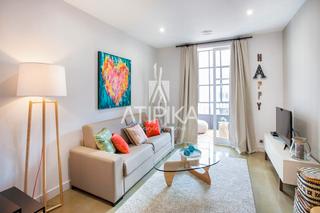 Location Appartement à Dreta de l´Eixample. Luminoso piso en alquiler temporal de 100 m en rambla catalunya