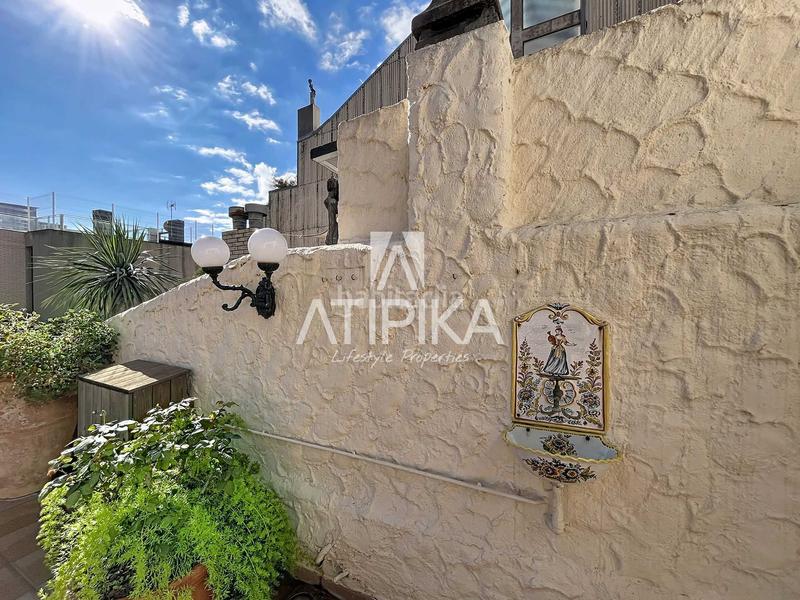 Foto 3ecad2be-81a8-4437-b001-3f695c048bd8. Casa amb calefacció aparcament a Sarrià Barcelona