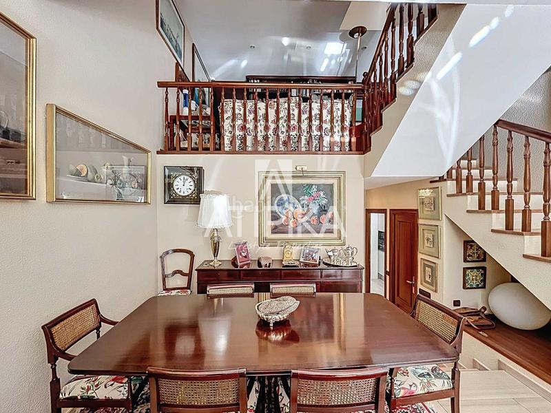 Foto 67e0465e-a747-40c9-b80e-7d2b167d5096. Casa amb calefacció aparcament a Sarrià Barcelona