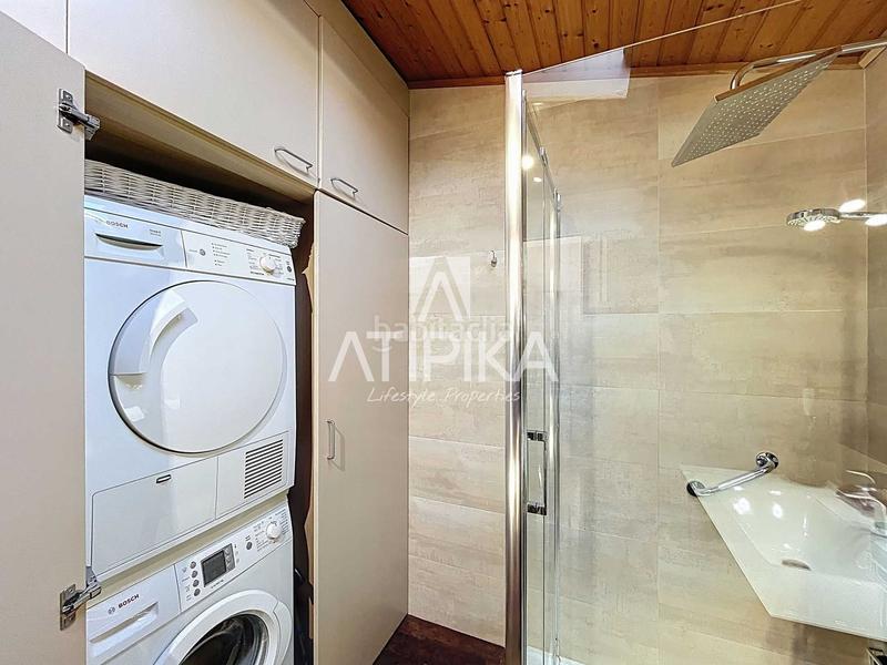 Foto bd64e828-f363-4e79-8464-3ddb00f0d912. Casa amb calefacció aparcament a Sarrià Barcelona