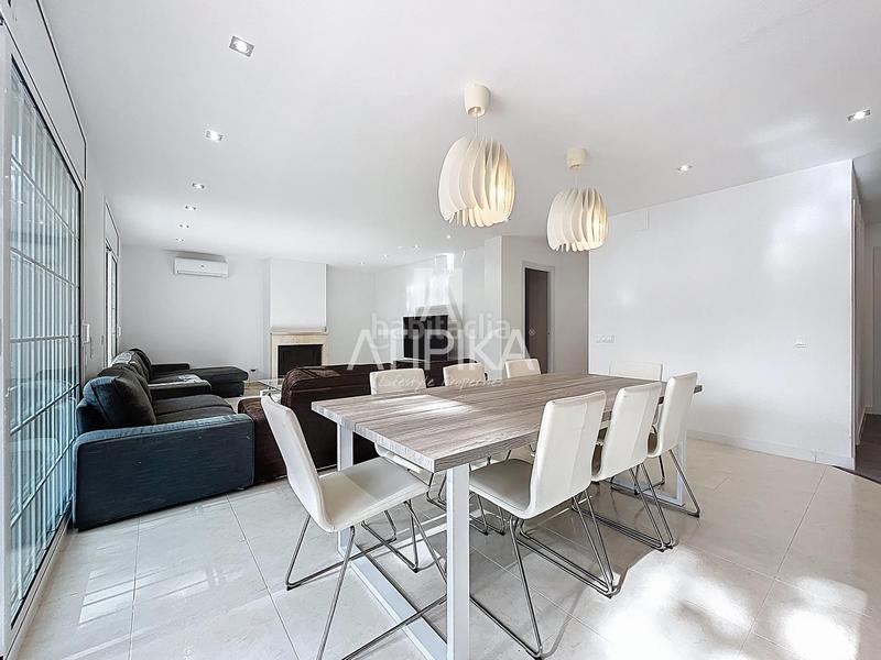 Foto 807da622-9157-4f30-8551-03c17913e3af. Alquiler casa alquiler temporal de casa independiente mar en Gavà