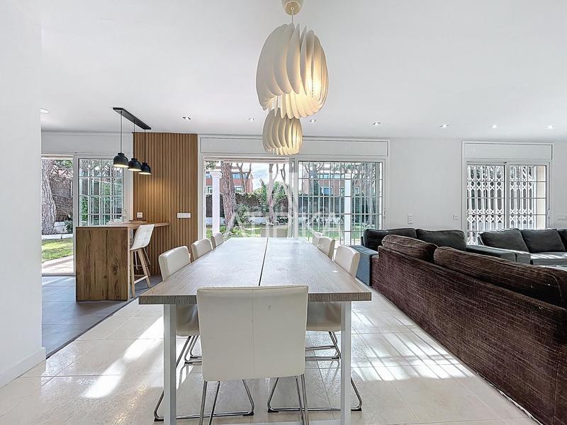 Foto ef1239df-8cee-43f4-bbea-3c246d4f05c2. Alquiler casa alquiler temporal de casa independiente mar en Gavà