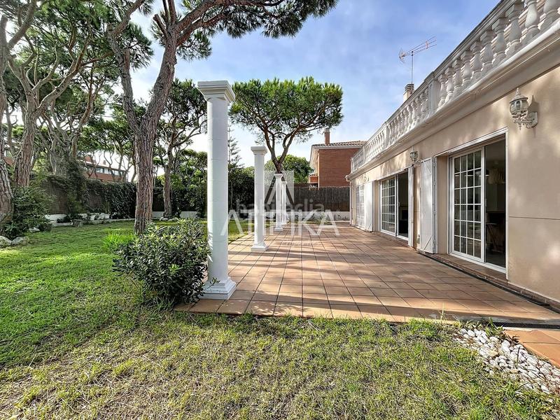 Foto 59ff3633-d573-4376-b3f3-e3ea707b9781. Miete haus mit parking in Gava Mar Gavà