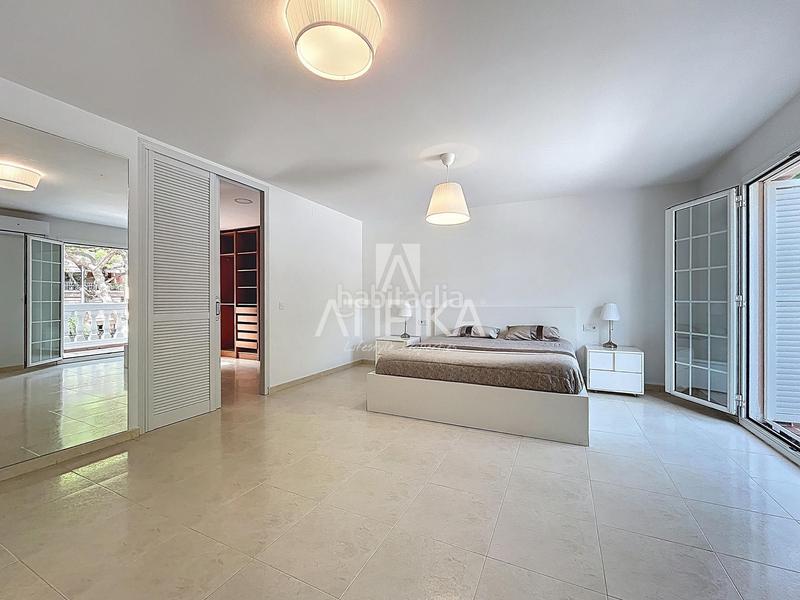 Foto 65aa5c8c-ff2a-46e4-a7a3-10acfeae6c31. Rent house with parking in Gava Mar Gavà