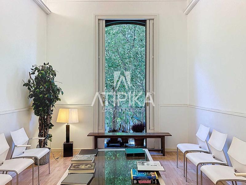 Foto acf16785-1b69-450f-99ff-2cf3d0b0bc8f. Lloguer local comercial a Dreta de l´Eixample Barcelona