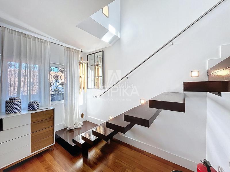 Foto 1fec37dd-6a21-46b3-acae-31a5d47fbd6c. Dúplex amb calefacció a Carmel Barcelona