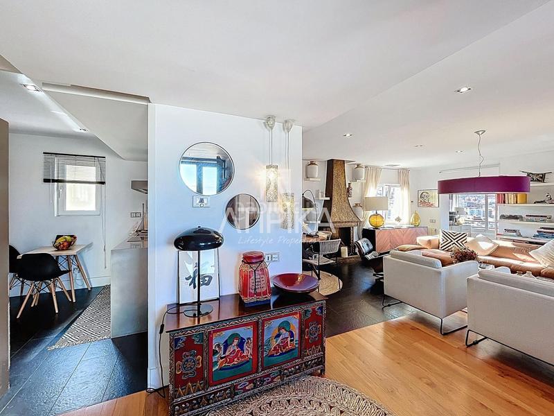 Foto 43d62692-5efc-4023-8418-b2cf9e62737b. Dúplex amb calefacció a Carmel Barcelona