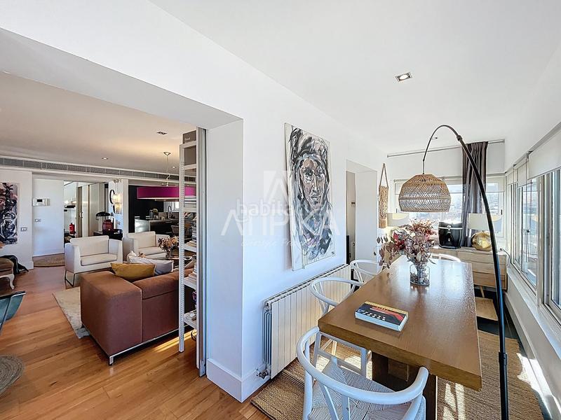 Foto ca037a83-32aa-4494-8a46-5a41bb72edc3. Dúplex amb calefacció a Carmel Barcelona