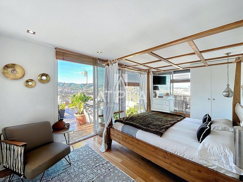 Foto ea4944d0-9867-4d83-826e-a95b8d8fc637. Dúplex amb calefacció a Carmel Barcelona