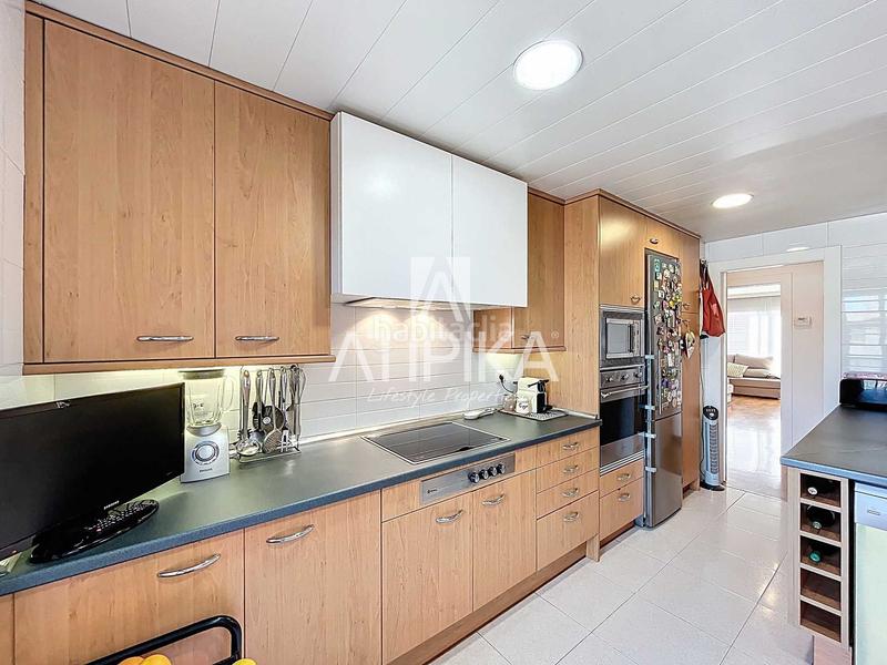 Foto f01adb9a-9b04-423a-9637-8aa244616b3e. Flat with heating parking in Sant Andreu de Palomar Barcelona