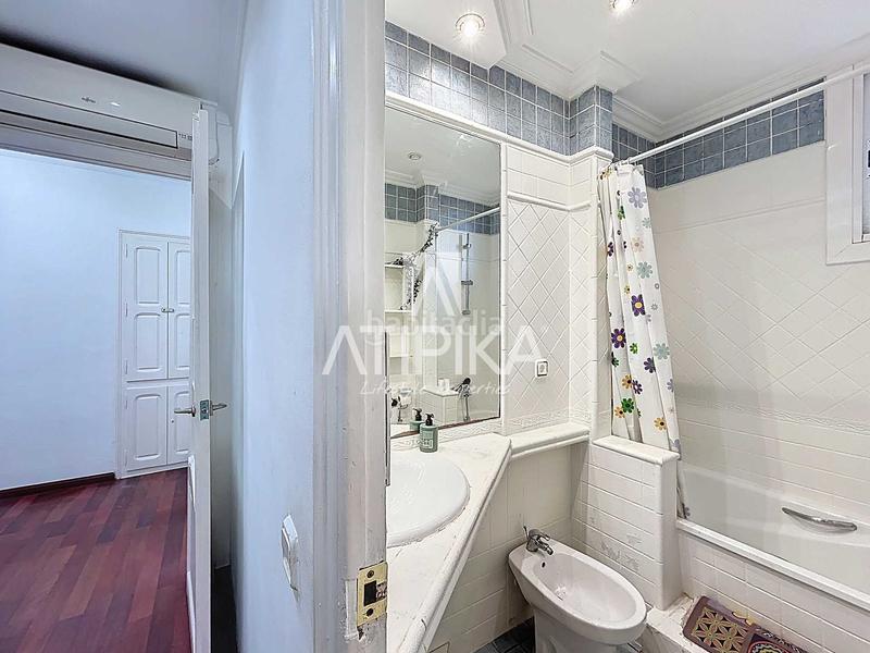 Foto c3e09c6e-c5a0-474f-a271-a6cee60c2cda. Affitto appartamento con riscaldamento in Dreta de l´Eixample Barcelona