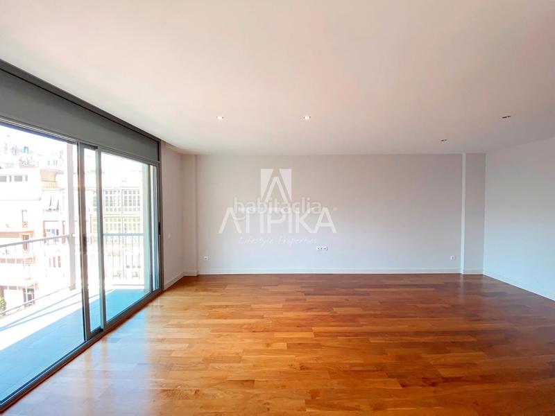 Foto 23407381-4afd-4629-9b5d-ec6e7781a529. Location appartement avec parking dans Dreta de l´Eixample Barcelona