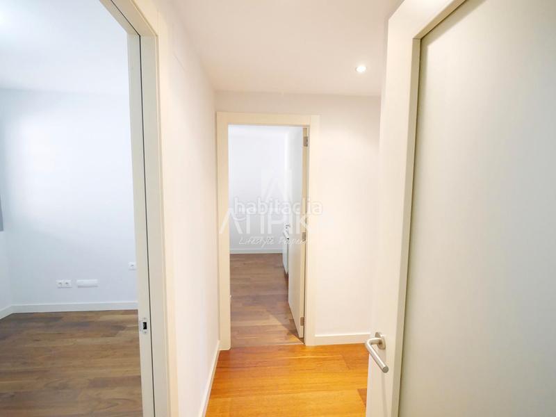 Foto 29164790-c98f-4613-9e96-57457cf2e5cb. Miete etagenwohnung mit parking in Dreta de l´Eixample Barcelona