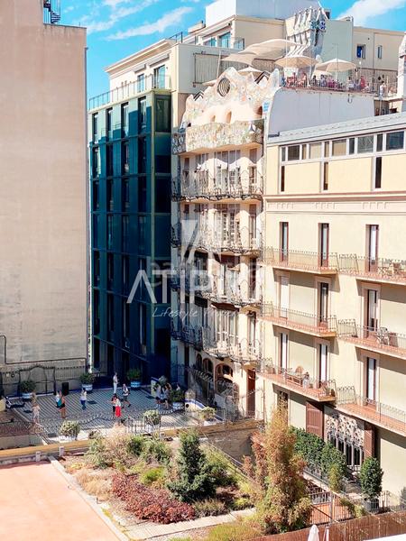 Foto 9e6a56cd-b949-4e05-a92e-427a86fe883f. Miete etagenwohnung mit parking in Dreta de l´Eixample Barcelona