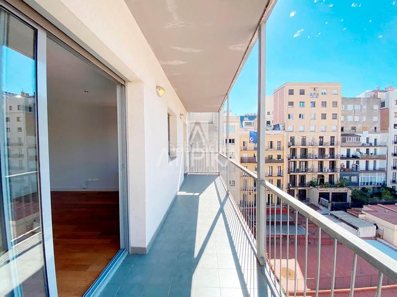 Foto 4c08c9dd-67aa-4d13-a087-74b9580c827d. Rent flat with parking in Dreta de l´Eixample Barcelona