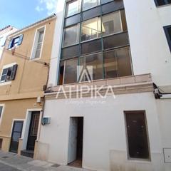 Edifici a Centre Històric. Edificio con proyecto aprobado en pleno centro de mahón  gran op