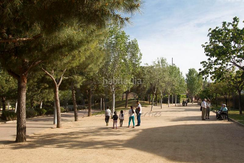 Foto cfcc4b72-9d80-4ec7-af3d-c9f804b24357. Affitto appartamento con riscaldamento in Putget - Farró Barcelona