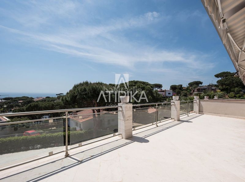 Foto f93c24df-9eb3-4e3b-af4a-79e977ec8bff. Location maison avec chauffage parking piscine dans Cabrils