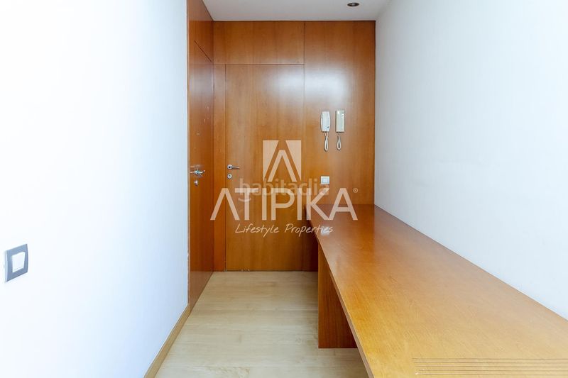 Foto 58929d90-fa71-4bfc-9aed-f8b75078991e. Casa amb aparcament piscina a Gava Mar Gavà