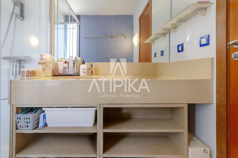 Foto d8ac3c1d-d329-4578-a5ce-bd2ed1353a6f. Casa amb aparcament piscina a Gava Mar Gavà