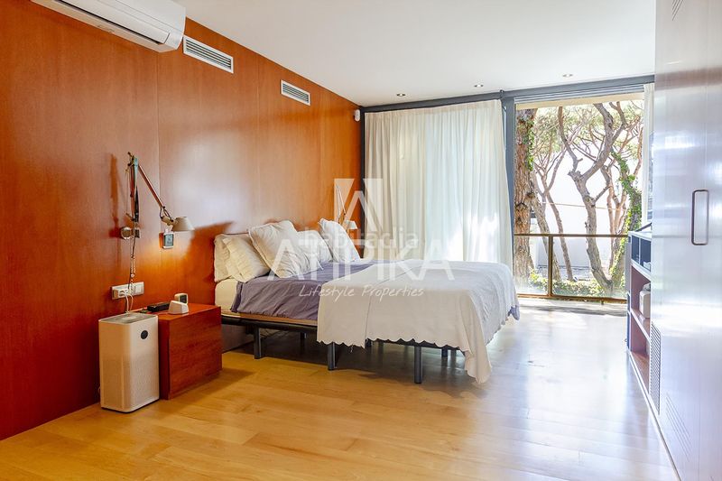 Foto ecb6691a-1e78-445e-a48f-bc69d38cf936. Casa amb aparcament piscina a Gava Mar Gavà