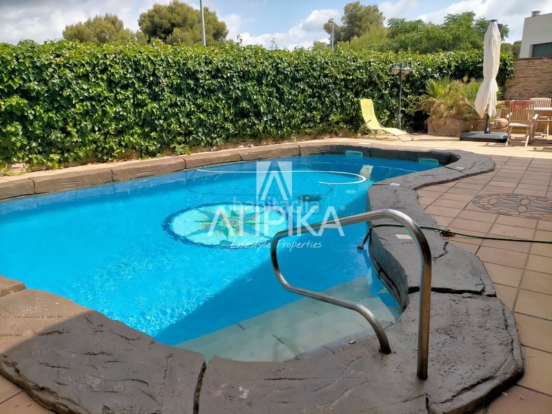 Foto 57cfb781-d9ef-44cc-9998-3ede31694dbb. Casa amb aparcament piscina a Mas d´En Serra - Els Cards Sant Pere de Ribes