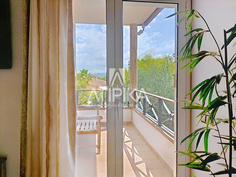 Foto 6bd7ee52-4fca-4a5b-9b2f-bf9b317a3d50. Casa amb aparcament piscina a Mas d´En Serra - Els Cards Sant Pere de Ribes