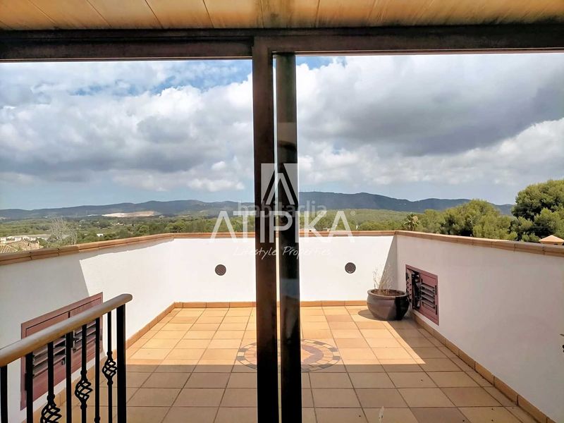 Foto 7e2069d7-5382-4ccd-a52e-eb93af667e43. Casa amb aparcament piscina a Mas d´En Serra - Els Cards Sant Pere de Ribes