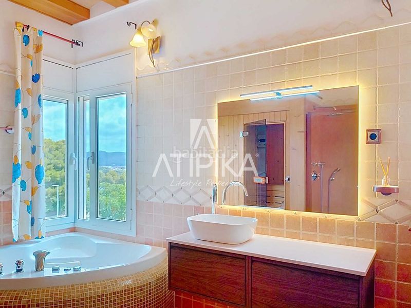 Foto d845db24-d32b-4c6d-8aa3-a2a6c435c519. Casa amb aparcament piscina a Mas d´En Serra - Els Cards Sant Pere de Ribes