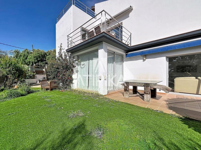 Foto 2d21833b-10c0-4da5-8787-d4fc44a0ba78. Casa amb calefacció aparcament a Montmar Castelldefels