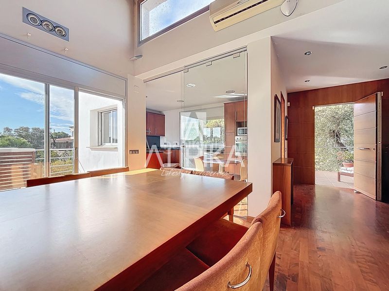 Foto 6dd4d663-ae0a-4690-bbf7-13b3db8f95d4. Casa amb calefacció aparcament a Montmar Castelldefels