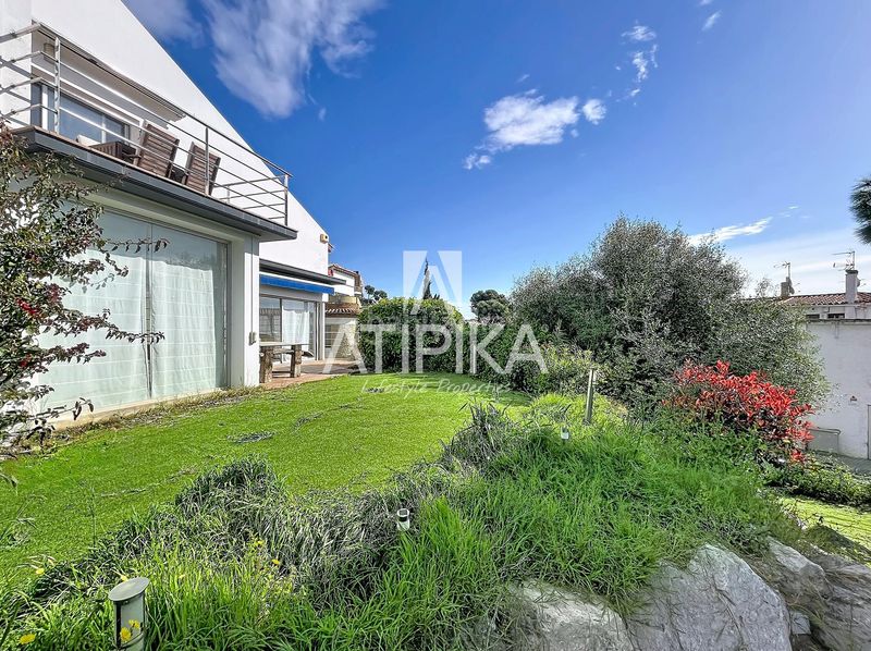 Foto 81735ee1-9f61-4da3-9e0b-a2dc12e99b33. Casa amb calefacció aparcament a Montmar Castelldefels