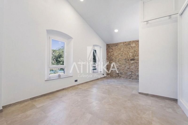 Foto 963a8d17-b2be-46f5-a6c7-d8c7386f37c4. Masia amb calefacció aparcament piscina a Nucli Urbà Argentona