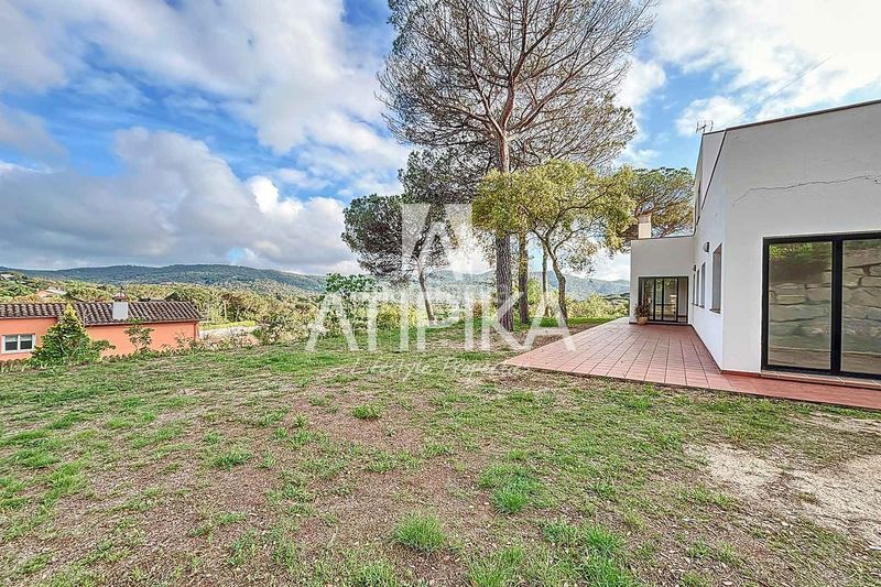 Foto be9147a7-b8ca-4e69-ade0-3c09c1e441ce. Lloguer casa amb calefacció aparcament a Canyamars Dosrius
