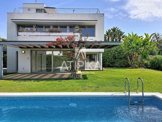 Lloguer Casa a El Balís - Can Calella. Chalet en alquiler de 180 m2 con vistas al mar y piscina privada