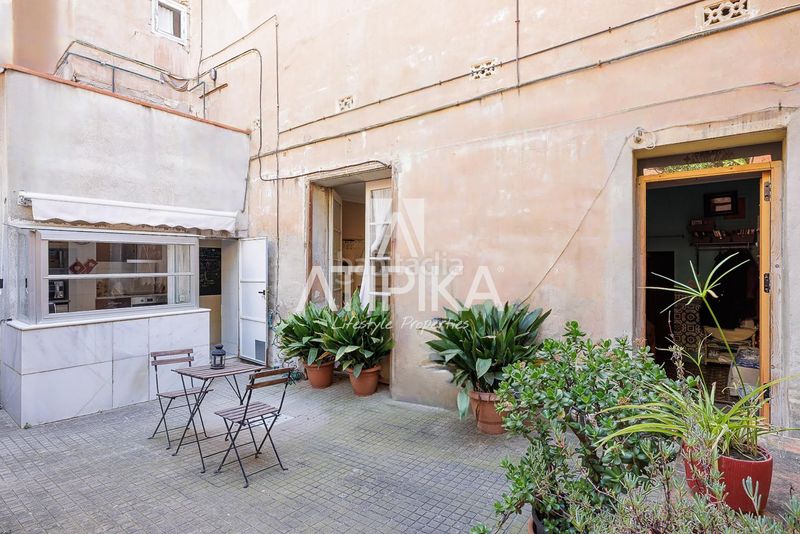 Foto 46a47dc0-597b-4477-9faa-4a0e8e911267. Casa amb calefacció aparcament a Putget - Farró Barcelona