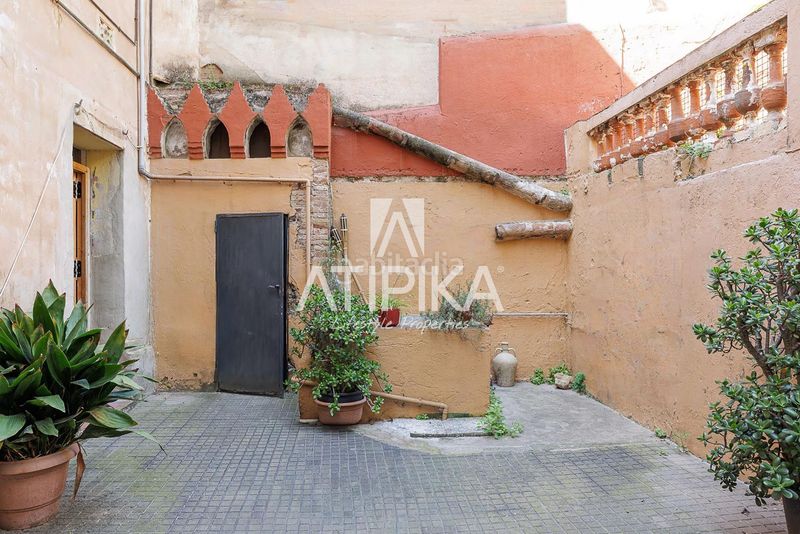 Foto 9c23f7c1-f7eb-4fc8-8030-4cb59d437692. Casa amb calefacció aparcament a Putget - Farró Barcelona