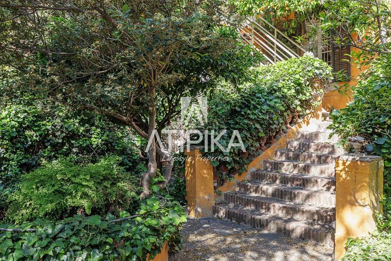 Foto e842303d-aa28-4b4d-8034-d977a5c50b99. Casa amb calefacció aparcament a Putget - Farró Barcelona