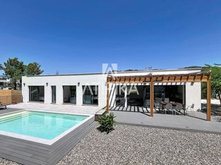 Haus in Mas Alba. Villa premium passivhaus en venta con piscina privada en mas alb