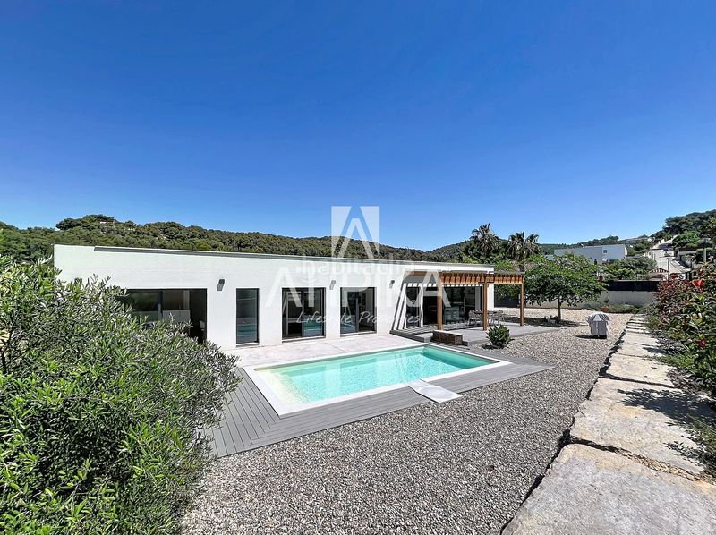 Foto b99e3cdd-6d6c-460d-ab08-7f86707aaf45. Casa amb calefacció aparcament piscina a Mas Alba Sant Pere de Ribes