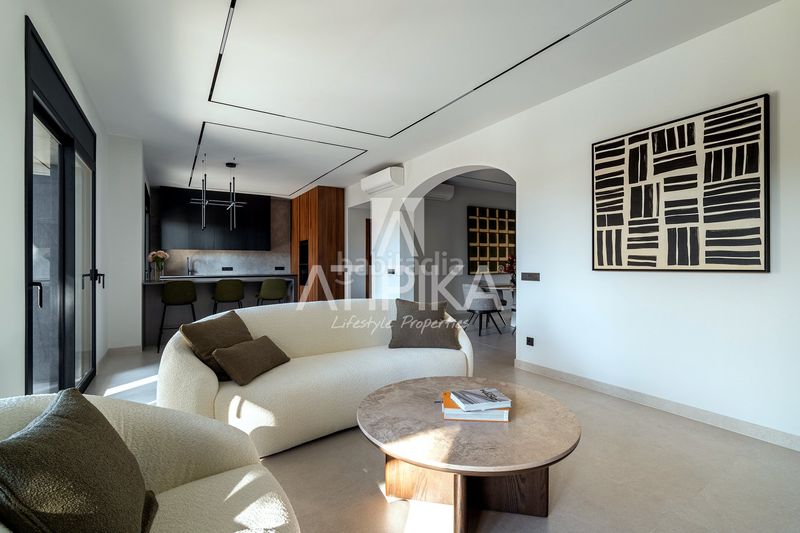 Foto 625a6b3d-1c1d-423c-a14f-cd2d72506043. Casa amb calefacció aparcament piscina a Bellamar Castelldefels