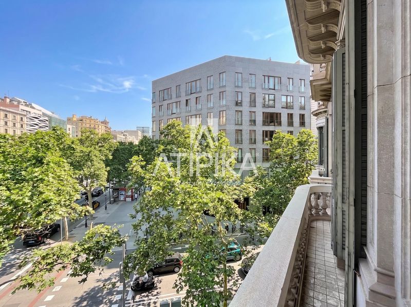 Foto a961a426-157c-476f-9196-f730e03bf264. Pis amb aparcament a Dreta de l´Eixample Barcelona