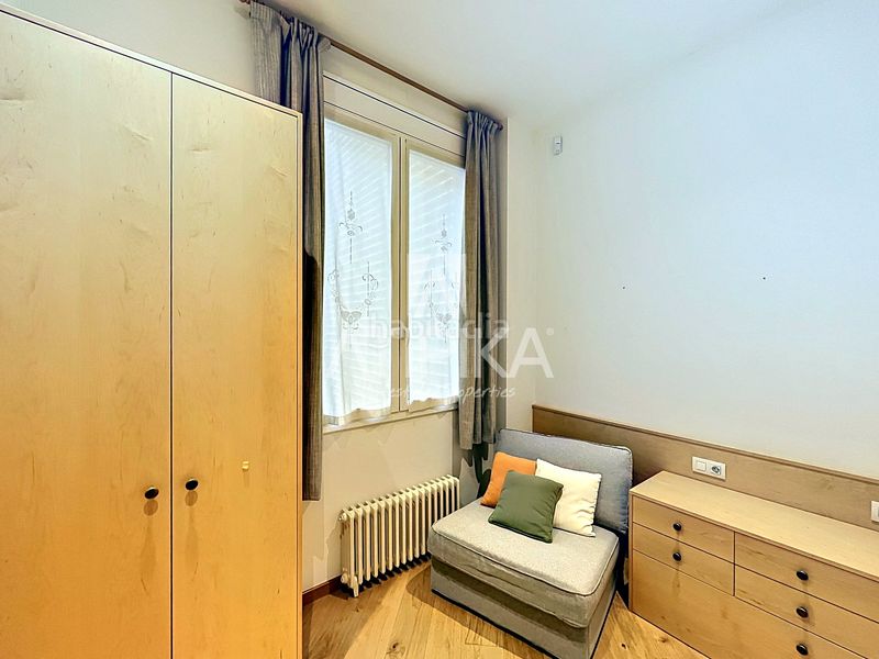 Foto bc29ba74-d4f7-4b70-a9e3-dd6967fb7a55. Pis amb aparcament a Dreta de l´Eixample Barcelona