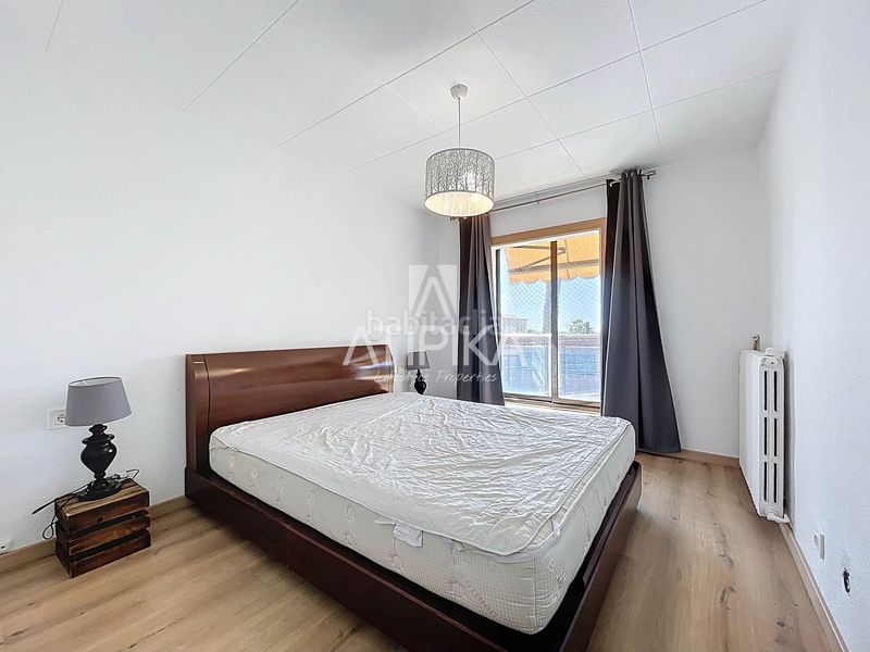 Foto 34fd837a-0fde-4090-84a3-38df22517b30. Rent house with heating parking pool in Montmar Castelldefels